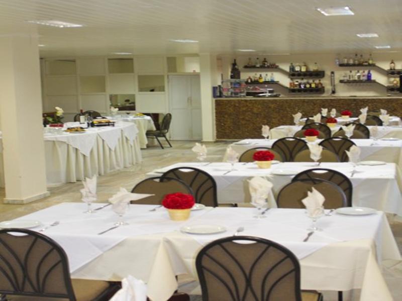 Best Price on Augusto Palace Hotel in Maraba + Reviews!